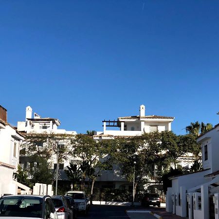 Room Near The Sea Marbella Bagian luar foto