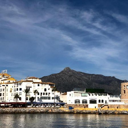 Room Near The Sea Marbella Bagian luar foto
