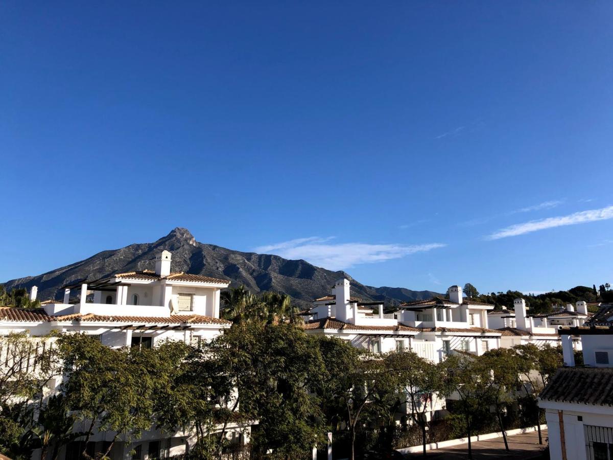 Room Near The Sea Marbella Bagian luar foto