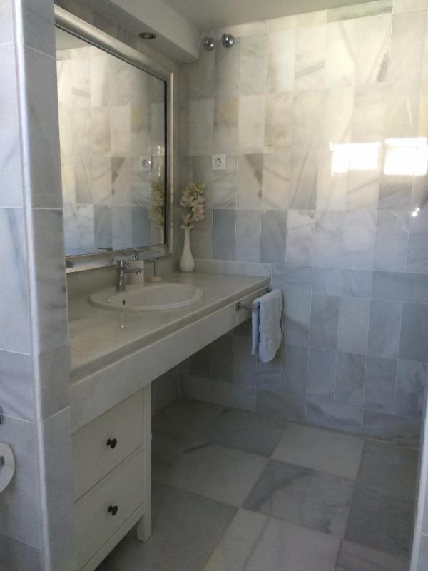 Room Near The Sea Marbella Ruang foto